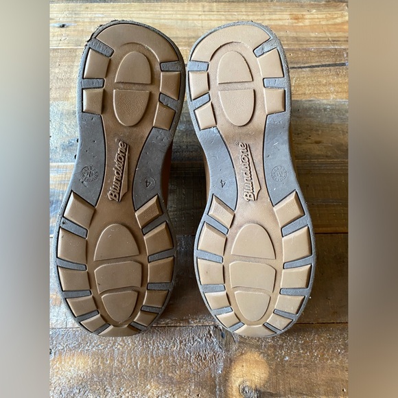 Blundstone #562 WOMEN'S CLASSICS
CHELSEA BOOTS - SADDLE BROWN - Picture 12 of 12